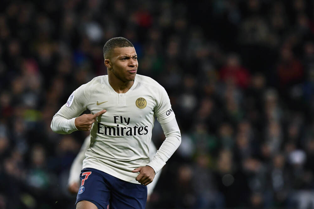 2只大牛股！002709、300620，预计盈利翻倍增长！